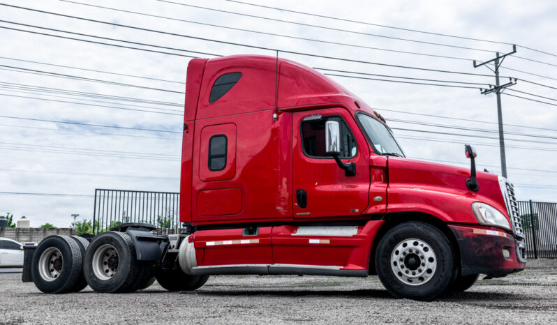 Freightliner Cascadia (Rojo) 2012 full