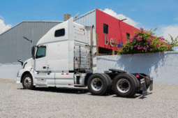 Volvo VNL 2014 Camion El Salvador full