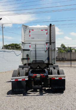 Volvo VNL 2014 Camion El Salvador full