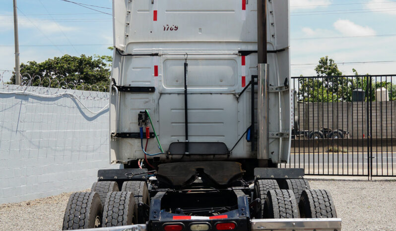 Volvo VNL 2014 Camion El Salvador full