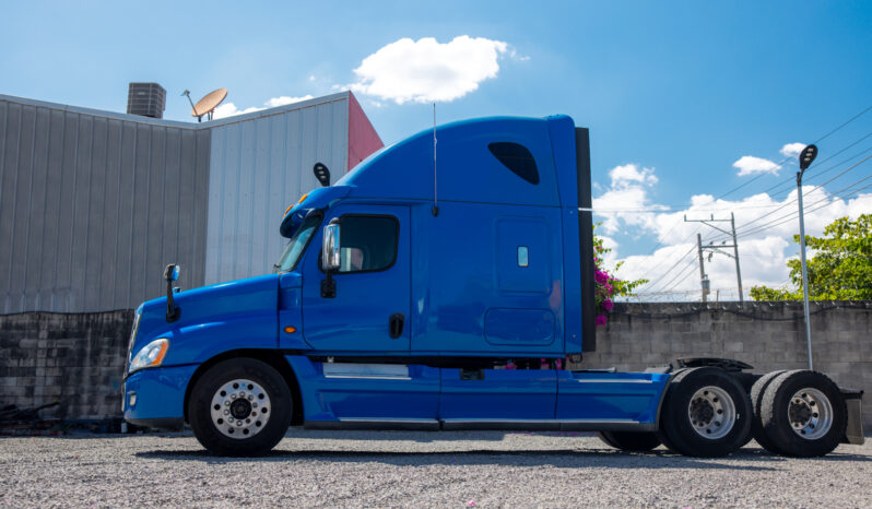 Freightliner Cascadia 2013 full
