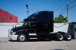 Freightliner Cascadia Negro 2016 – El Salvador Camiones full