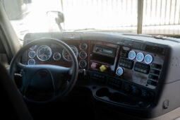 Freightliner Cascadia Negro 2016 – El Salvador Camiones full