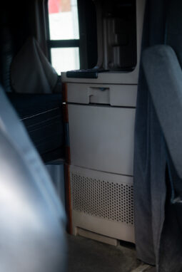 Freightliner Cascadia Negro 2016 – El Salvador Camiones full