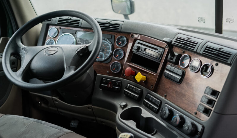 CASCADIA VERDE 2015 full