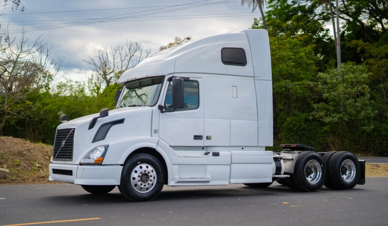 VOLVO VNL 2015 full