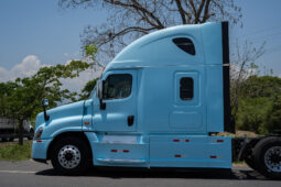 Freightliner Cascadia Blanco 2016 – El Salvador Camiones full