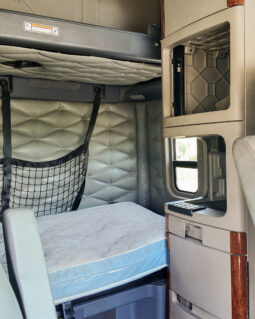 Freightliner Cascadia Blanco 2016 – El Salvador Camiones full