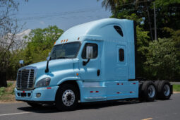 Freightliner Cascadia Blanco 2016 – El Salvador Camiones full