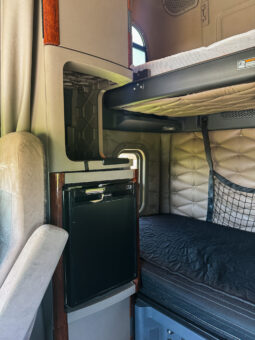 Freightliner Cascadia Blanco 2017 – El Salvador Camiones full
